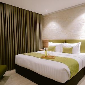 Goldberry Suites And Hotel Cebu
